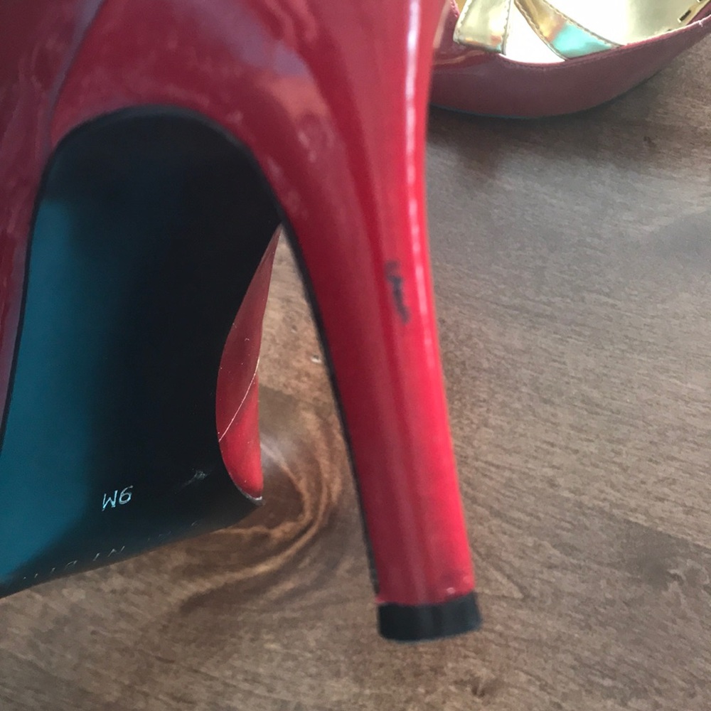 Red Gianni Bini size 9 heels - Picture 4 of 5
